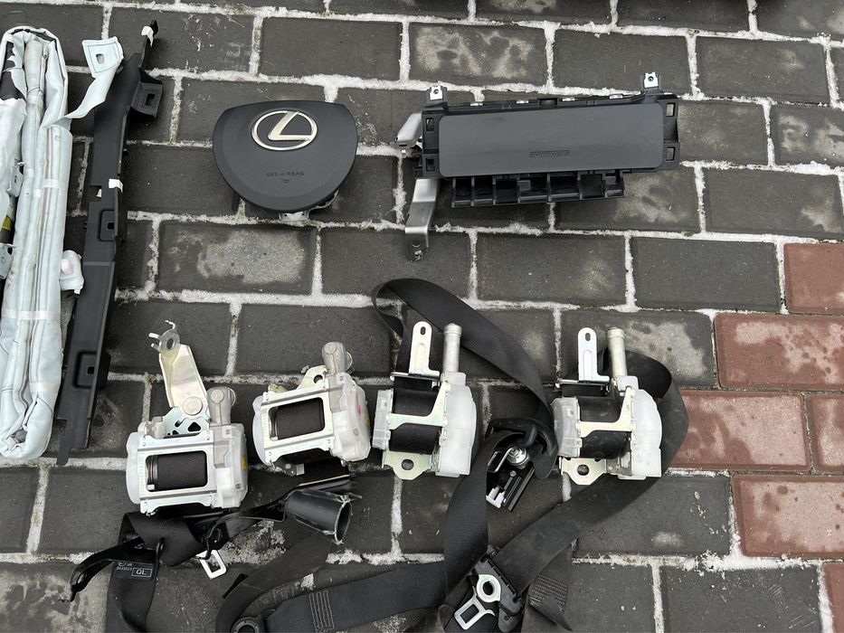 Lexus NX Airbag подушка в руль коліна сидіння, шторка, ремінь, торпеда