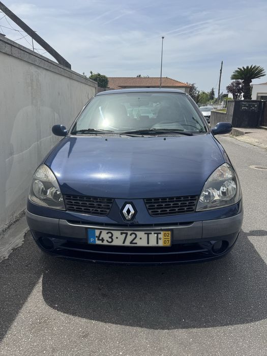 Renault Clio a disel de 5 portas 1.5 DCI