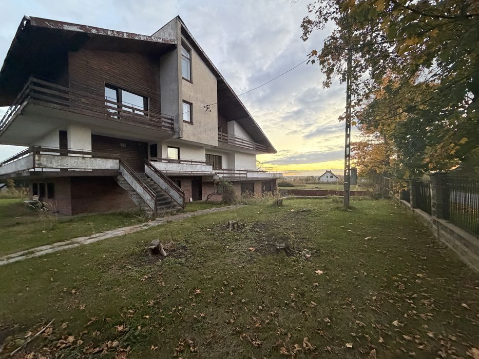 Dom 400m2 z działką 3000m2  działka inwestycyjna 1 linia zabudowy