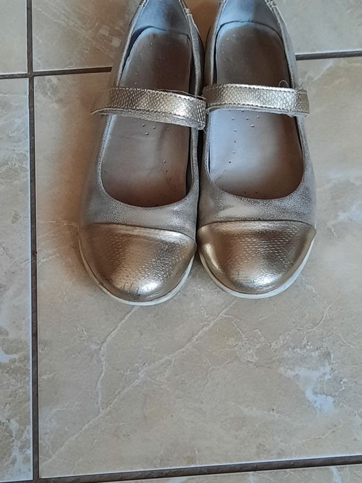 Baleriny skórzane rozm. 36 Kornecki