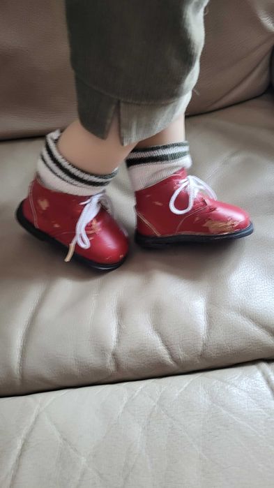 Lalka chłopiec w bawarskim stroju