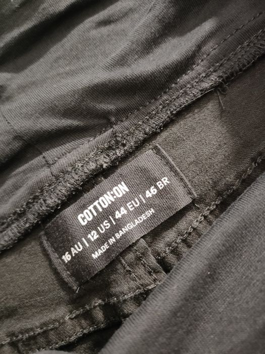 Nowe ciążowe jeansy XXL