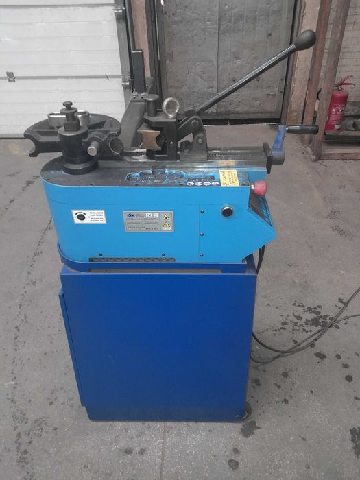 Giętarka do rur UNI60