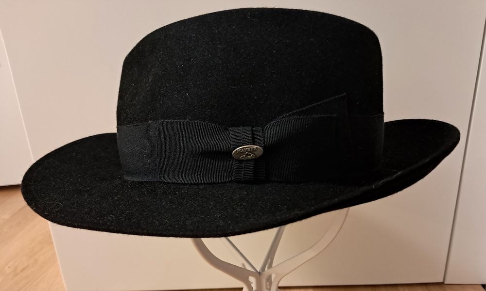 Kapelusz  męski typ"fedora niemieckiej firmy Mayser,stan idealny