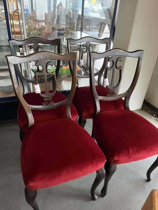 Komplet 4 krzeseł drewniane stylowe klasyczne tapicerowane FV DOWÓZ