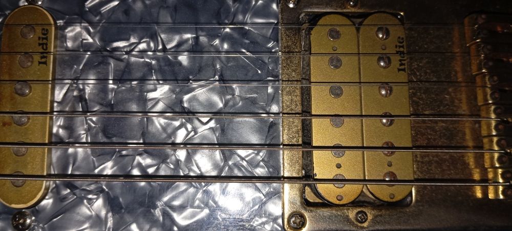 Guitarra elétrica INDIE