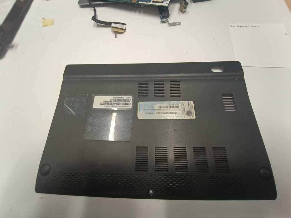 Dolna obudowa laptopa Acer Aspire V5 V5 Q1VZC.