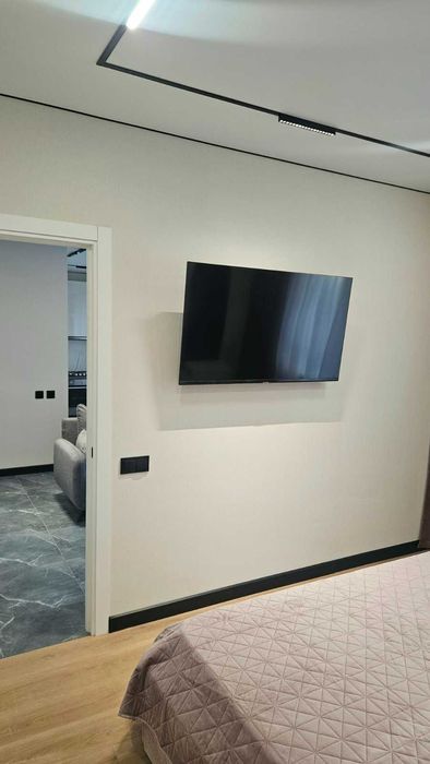 Здам в оренду простору однокімнатну квартиру з дійсно гарним ремонтом!