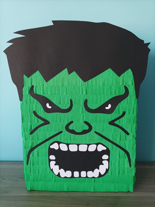 Piniata wzór Hulk
