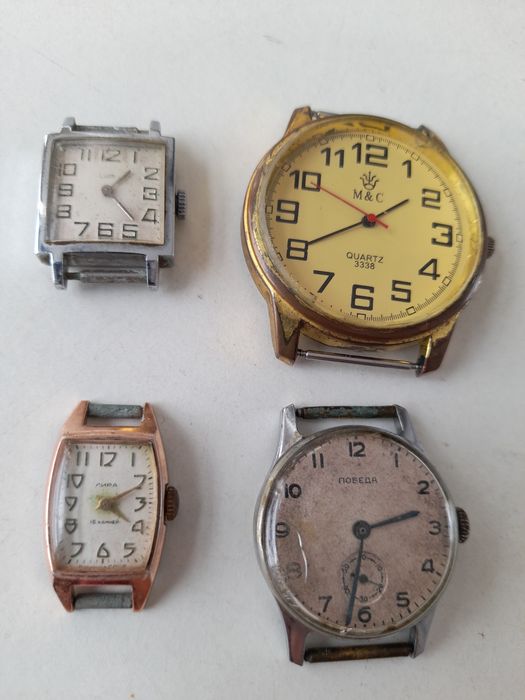 Годинники настольні,наручні