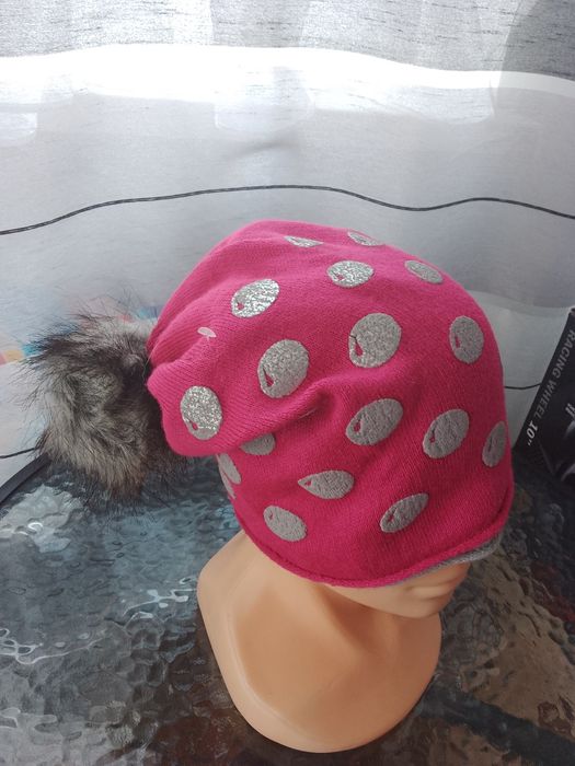 Nowa czapka z pomponem damska fuksja