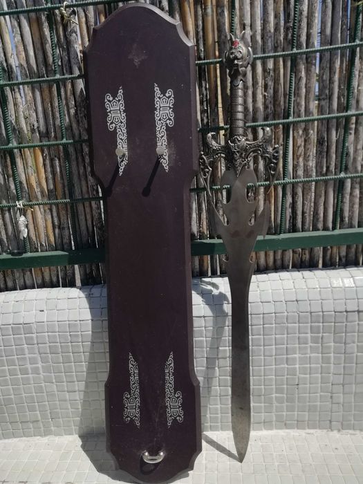 Espada Muito Antiga C Suporte Fixar na parede já Colecção
