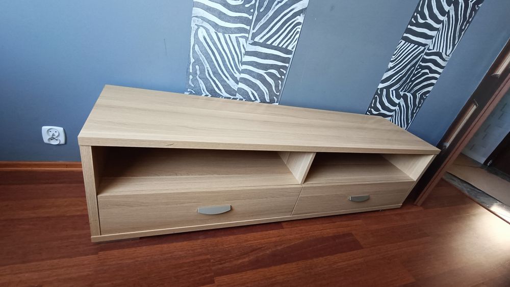 Komoda pod telewizor