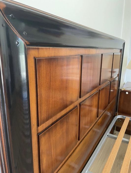 Cama de Casal 1,60 + mesa de cabeceira