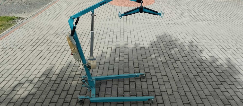 Podnośnik dla niepełnosprawnych.