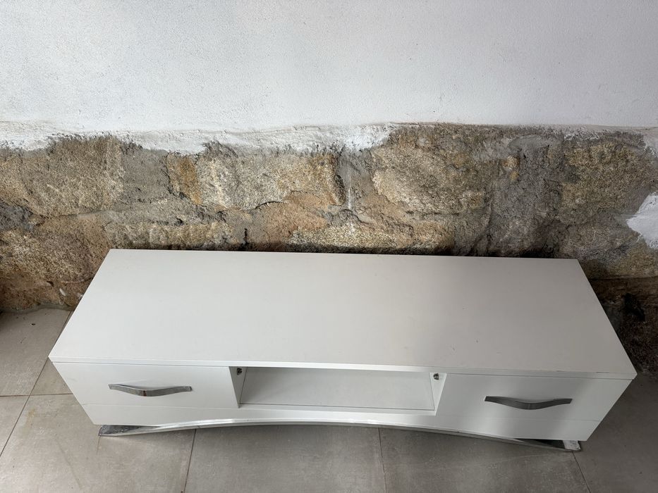 Móvel Apoio TV Branco