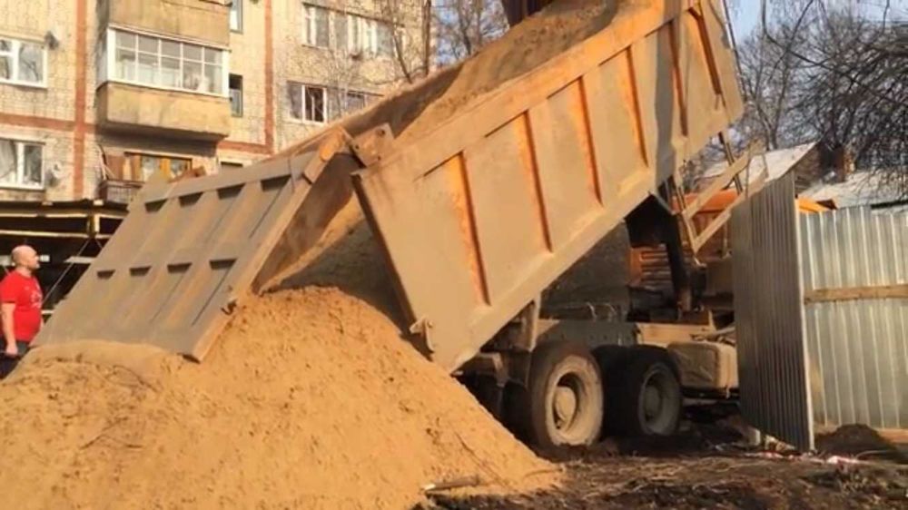 Кирпич белый полуторный производства Куряж