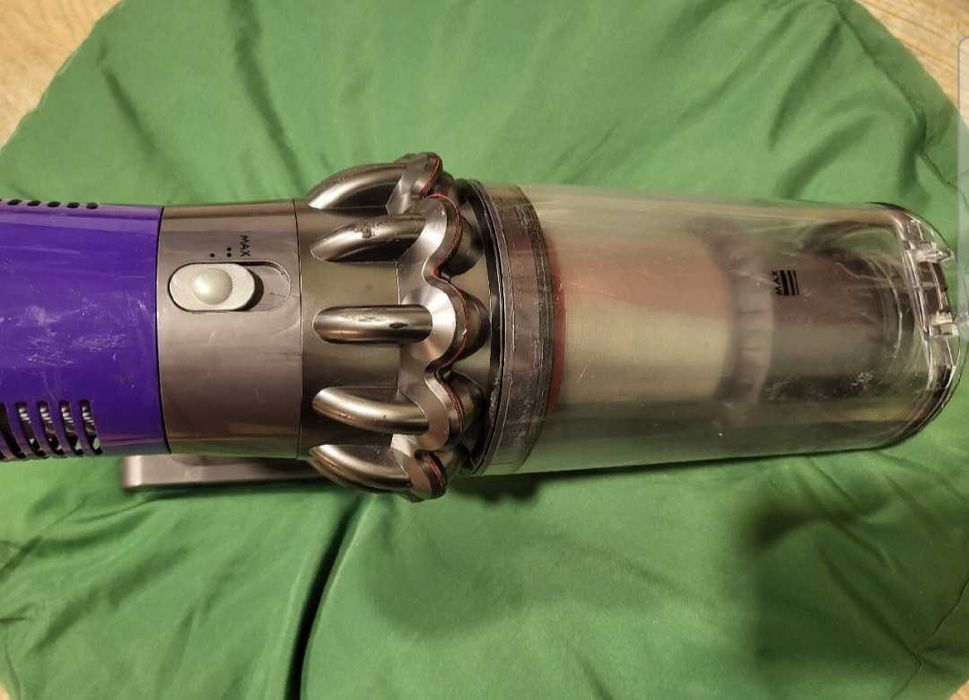 Odkurzacz Dyson V10