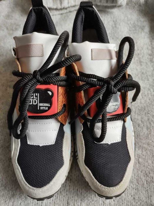 Sneakersy damskie ,nowe,39