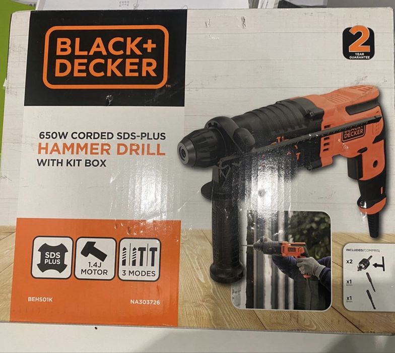 Martelo perfurador Black & Decker Novo