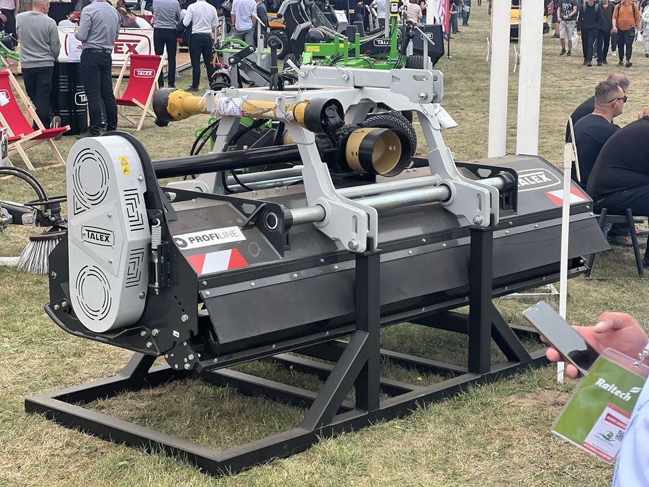 Kosiarka bijakowa 280 cm 2,8m wałek Wom PTO młotki przesuw boczny