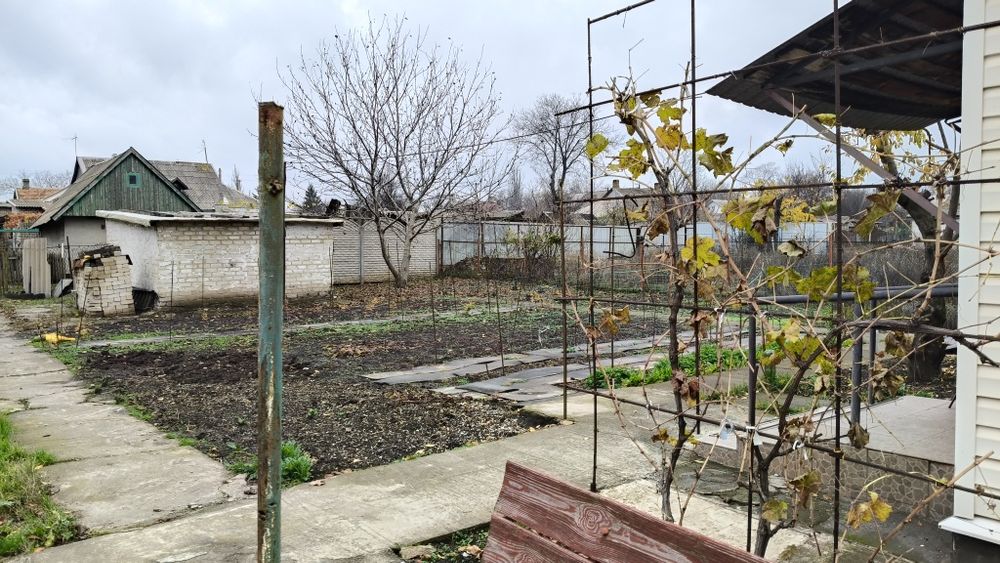 Продаж будинку на Рокуватій/Сурікова.