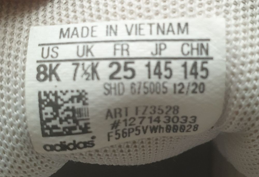 Sapatilhas Adidas 25