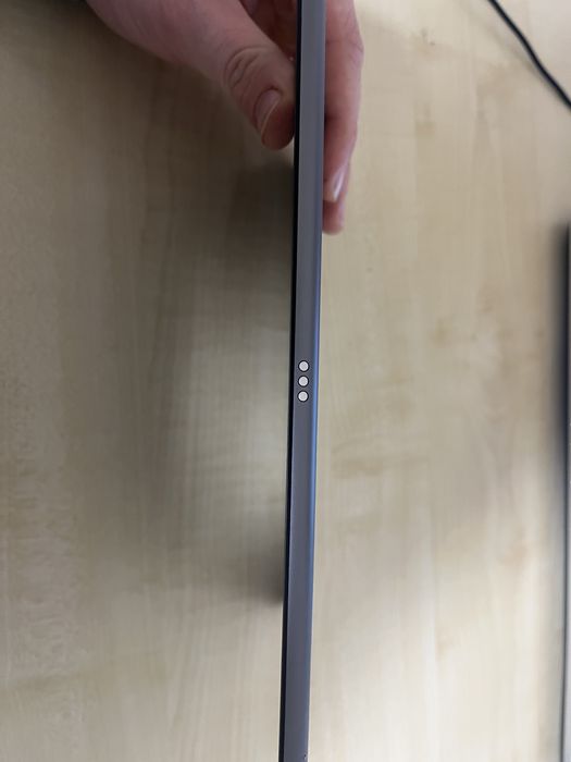 Продам iPad A2198 MDM