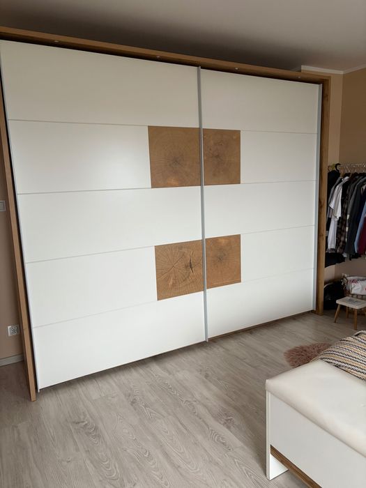 Zestaw mebli do sypialni