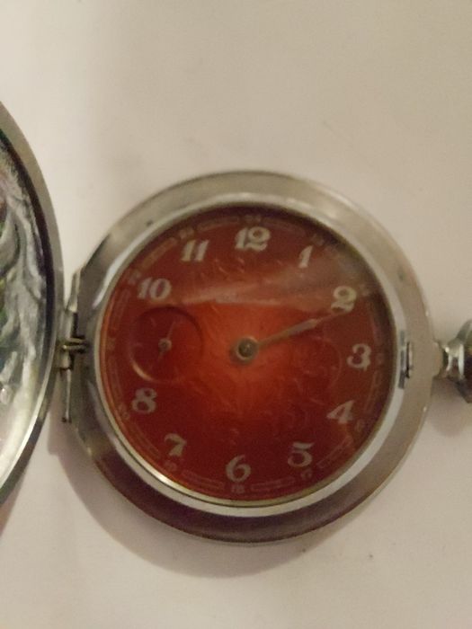 Zegarki kieszonkowe mołnie i inne