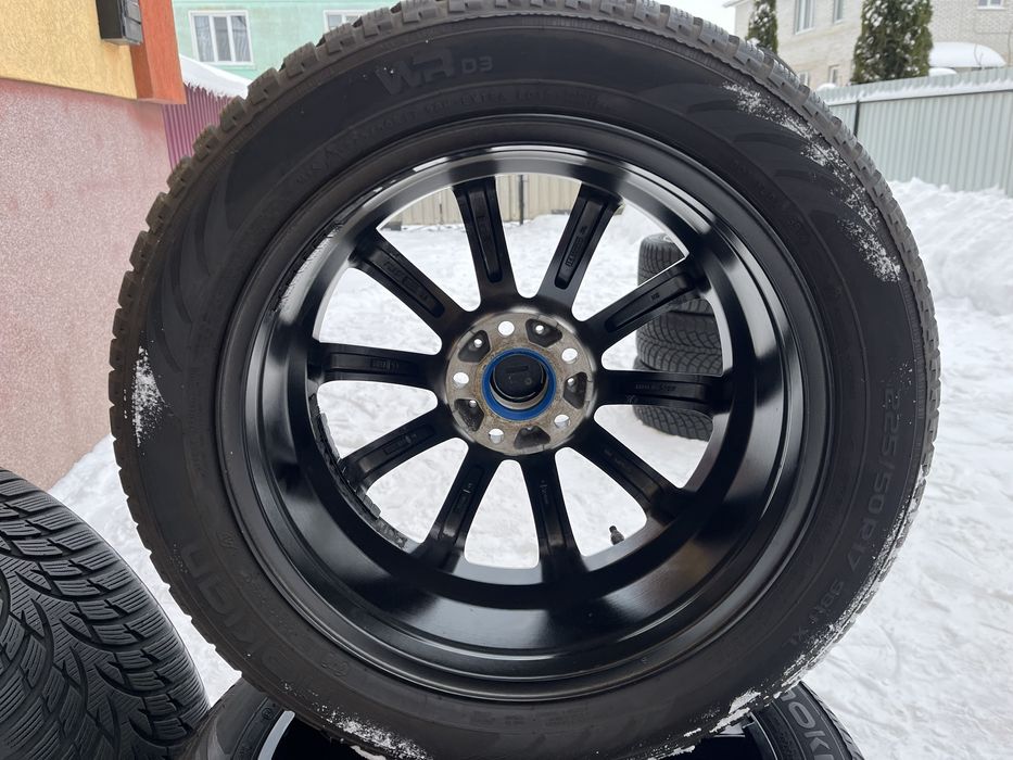 Диски з Новою Зимовою Резиною R17 5.112 Audi Volkswagen Skoda
