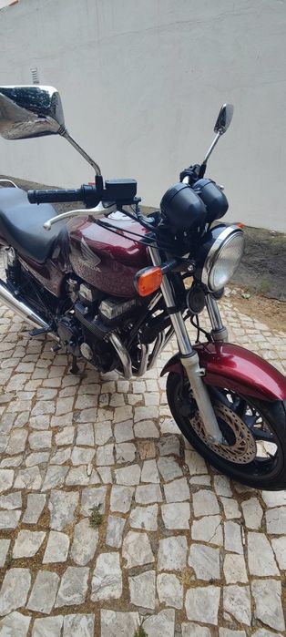 Honda cb 750 sevenfifty impecável
