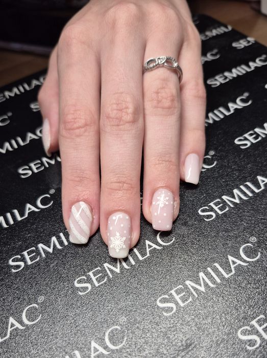 Manicure hybrydowy