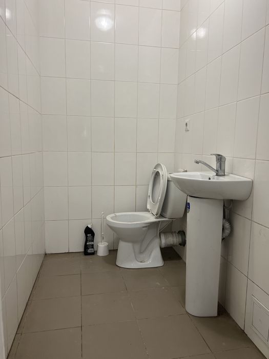 Продаж 73м2 або 150м2 або 220м2 Три фази 60 кіловат