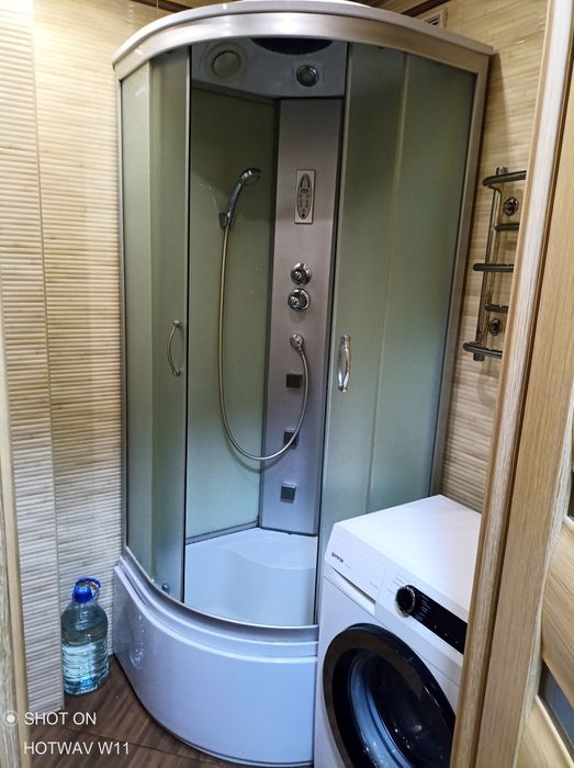 Душевой бокс с гидромассажем б/у