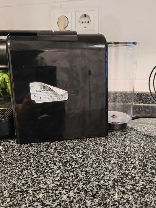 Máquina de café DeLonghi