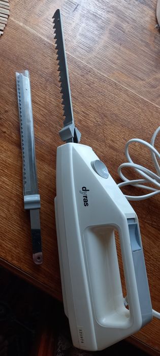 Электрнож Dyras.