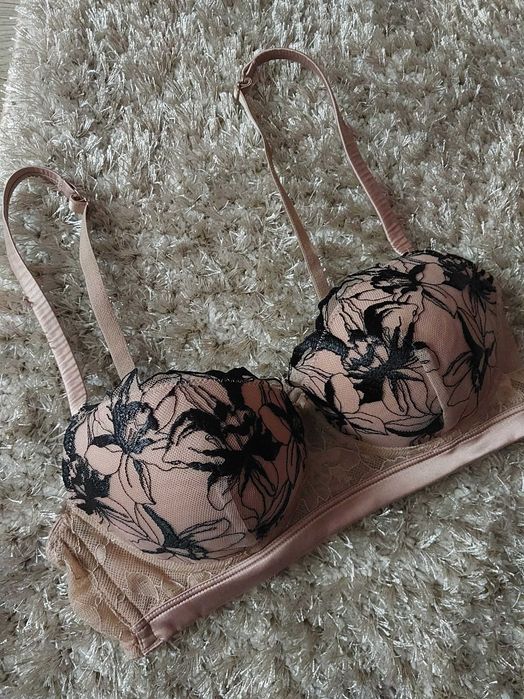 Beżowo-czarny haftowany biustonosz balkonetka Intimissimi 75B