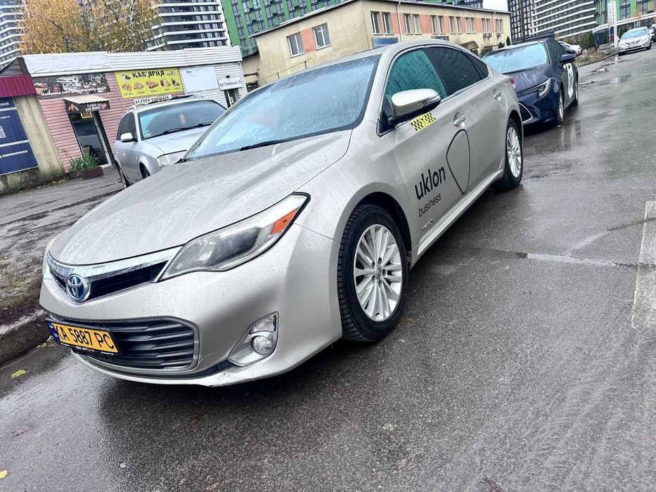 Робота на % Водій таксі Болт/Уклон