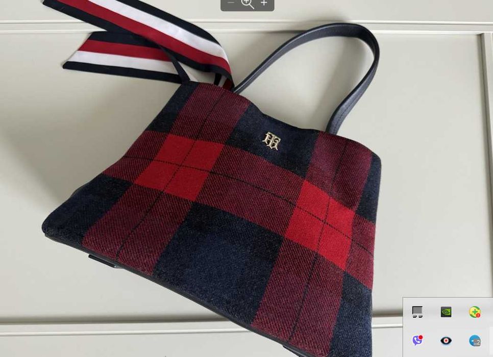 Сумка Tommy Hilfiger