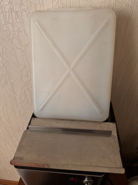 Кофемашина laPiccola чалды