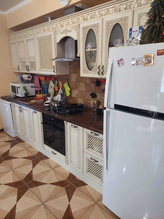 Продам шикарный дом Славянск р-н Мирный