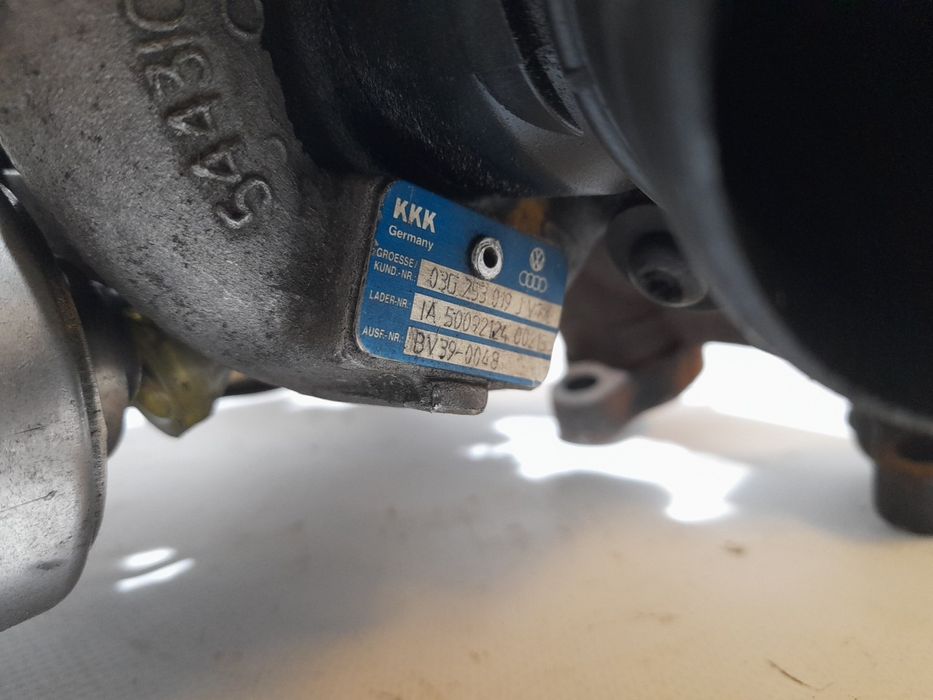 Turbo / compressor VOLKSWAGEN Touran (1T)
