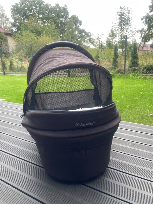 X lander X Pulse czarny 2w1 wózek i gondola z akcesoriam