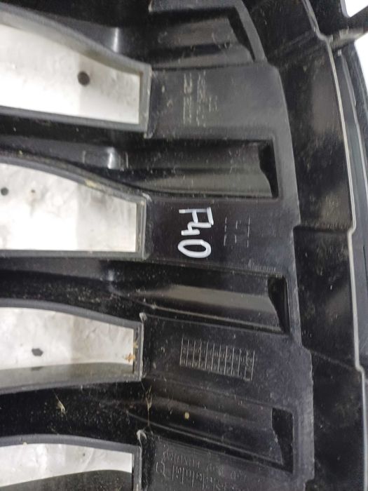 grill nerki bmw 1 f40 7450.957