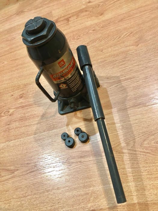 Домкрат гідравлічний 12 тон