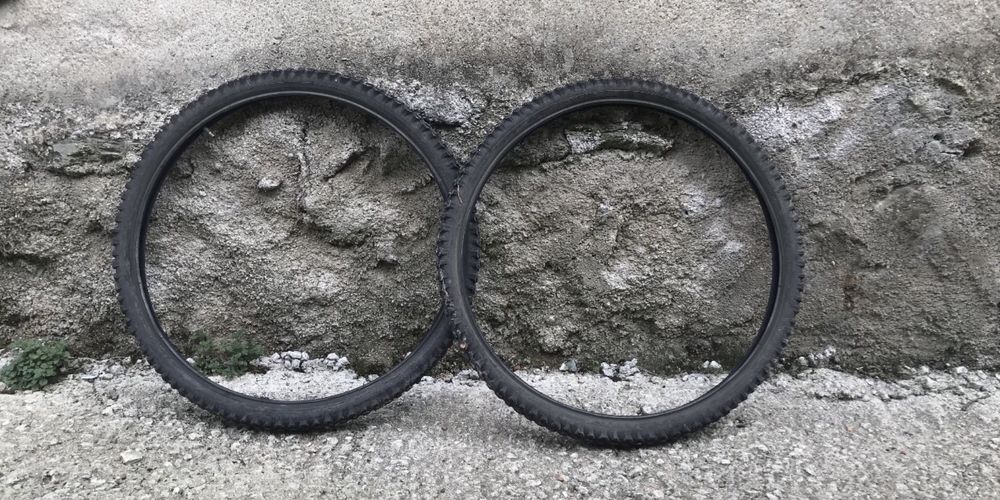 Vendo pneus de bicicleta ( 26x 1.95 )