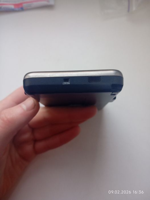 Це кишеньковий комп'ютер Asus