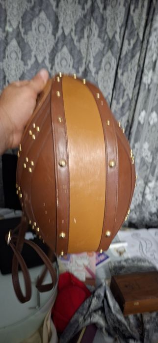 Mala senhora Arca Noe