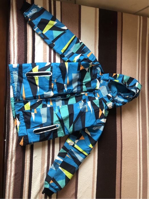 Куртка  дитяча 146